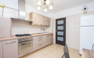 Apartament 3 camere, cartier Rovine, zona Posta - Poză 4