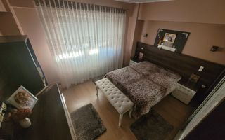 ageuropa.ro vinde apart. FINISAT cu 4 cam 84mp etajul 1 în Carpați 2 - Poză 1