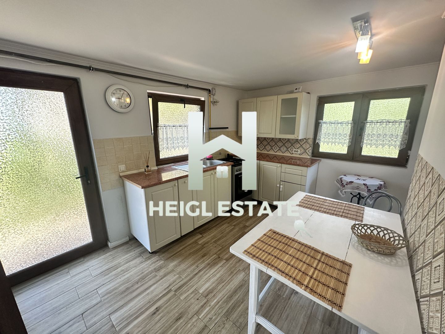 Casa de inchiriat cu 2 camere in Mosnita Noua - Poză 3