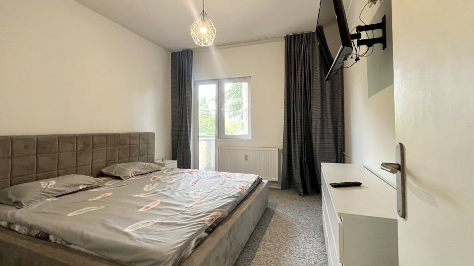 Apartament deosebit cu 3 camere, garaj, cu vedere unică la râul Bega - Poză 12