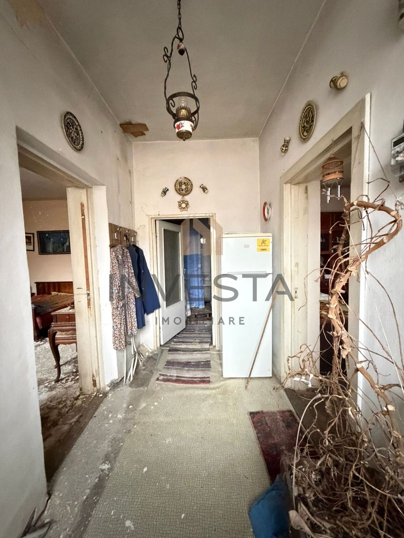 Casa de 115 mp utili pe un teren de 800 mp, zona zona Andrei Muresanu! - Poză 6
