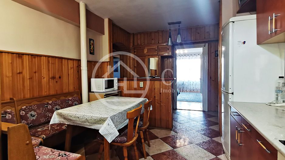 Apartament de inchiriat cu 3 camere in zona Dragos Voda, Oradea - Poză 9