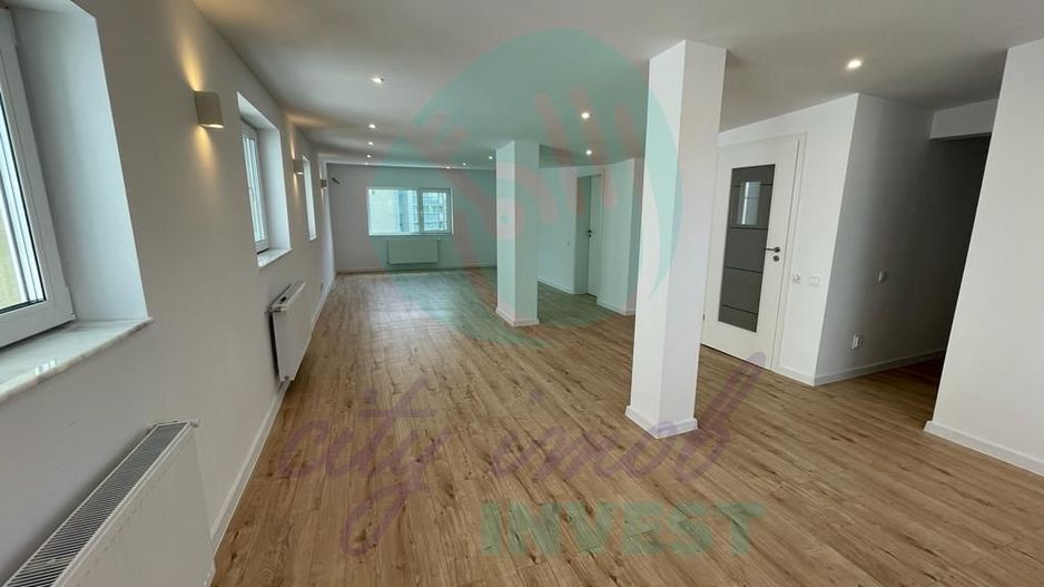 Triplex cu 7 camere | Piata Victoriei - Poză 2