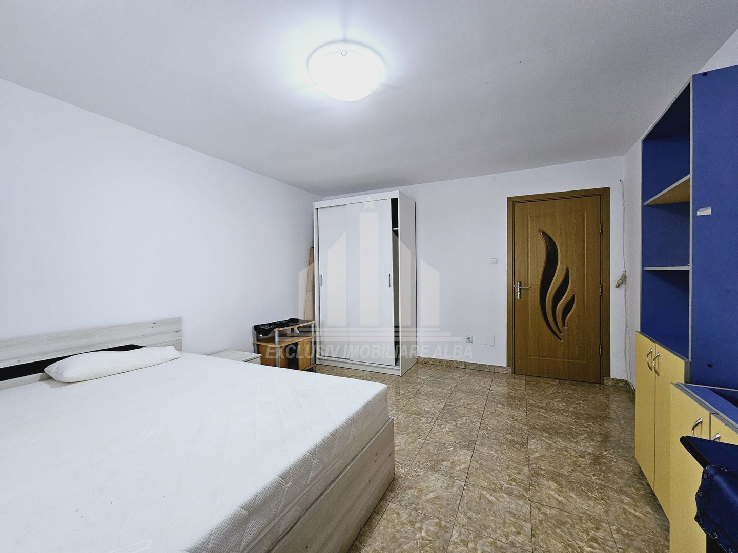 Garsoniera decomandata de vanzare, Cetate - Poză 2