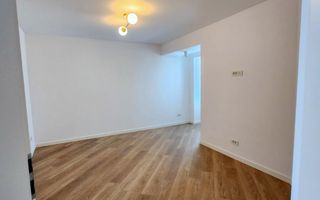 De vanzare apart. 3 camere Faleza , vedere Dunare, 78 mp, renovat premium - Poză 10