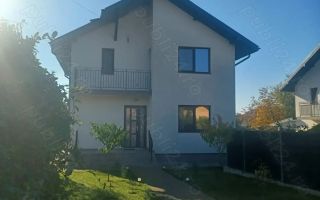 Casă 4 camere Miroslava - Poză 1