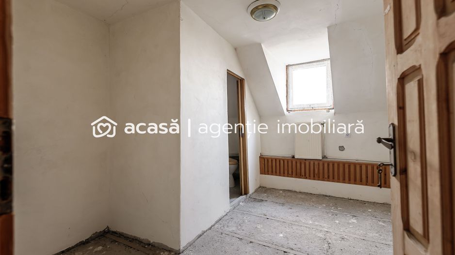 Clădire potrivită pentru proiecte educaționale sau de îngrijire - Poză 7