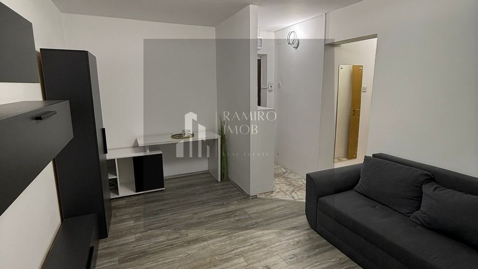 Apartament 2 camere semi-decomandat Salaj - Poză 1