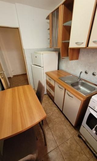 Apartament 1 camera zona Circumvalatiunii etaj 1 - Poză 6