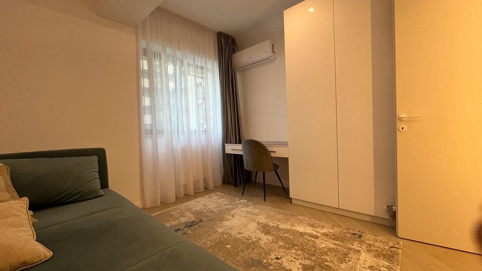 INCHIRIERE TREI CAMERE PARCARE INCLUSA PIPERA CORTINA NORTH - Poză 7