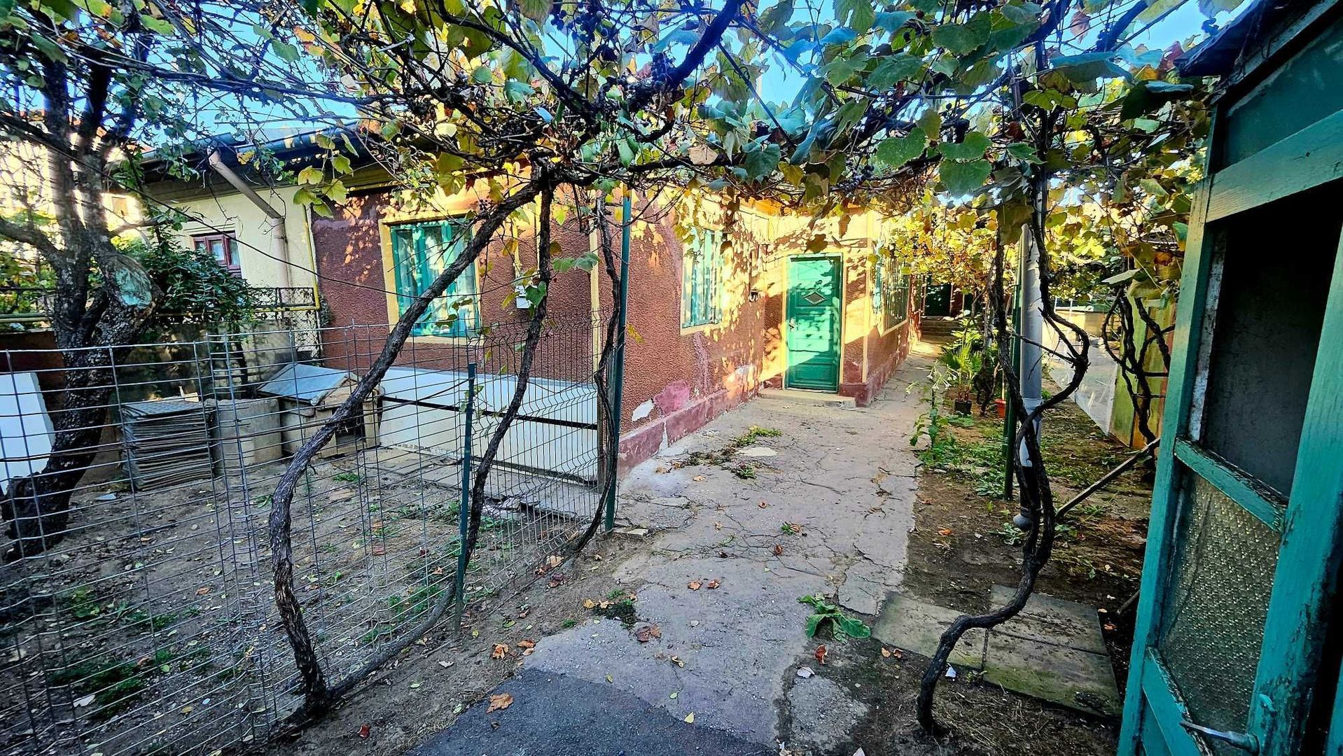 Casa cu teren Bucurestii Noi - Pod Constanta 220mp - Poză 1