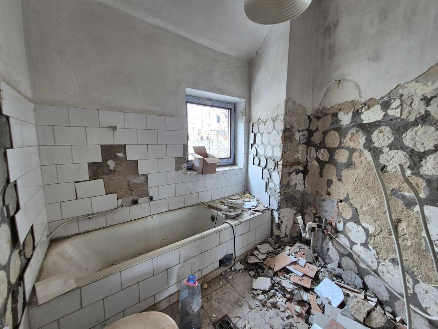 Mansarda 85,90 mp - parc Cismigiu - Poză 8