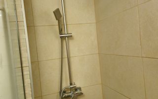 Apartament de vânzare cu 2 camere zona Tudor - Poză 4