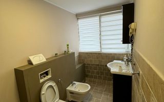 Apartament de 3 camere, 140 mp, Zona Piata Trandafirilor - Poză 10