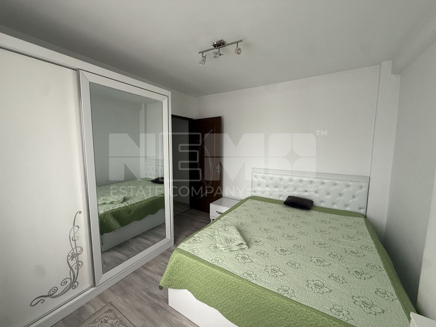 Apartament 2 camere | Radauti | Etaj 4 | Lift | 350 EURO - Poză 4