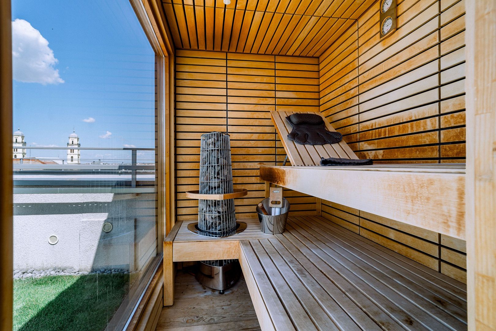 Penthouse 4 camere, ultracentral, Oradea. 800 000 E + TVA. Comision 0 - Poză 23