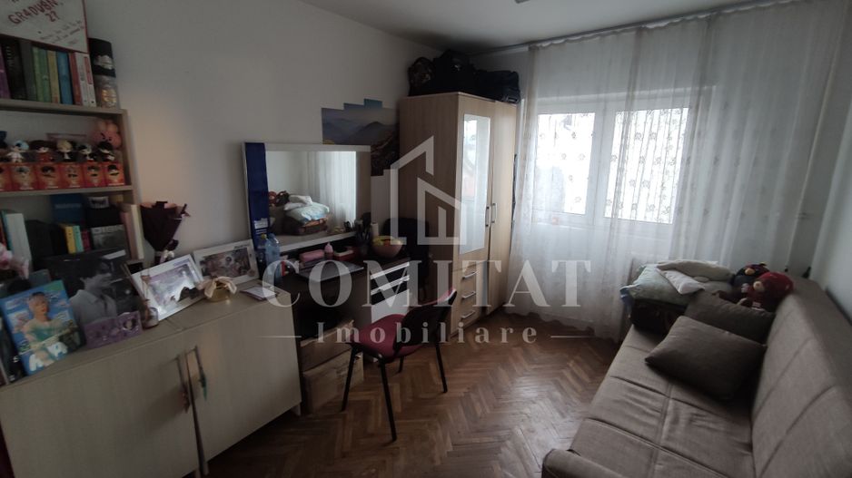 Apartament cu 3 camere | Zona Între Lacuri - Poză 2