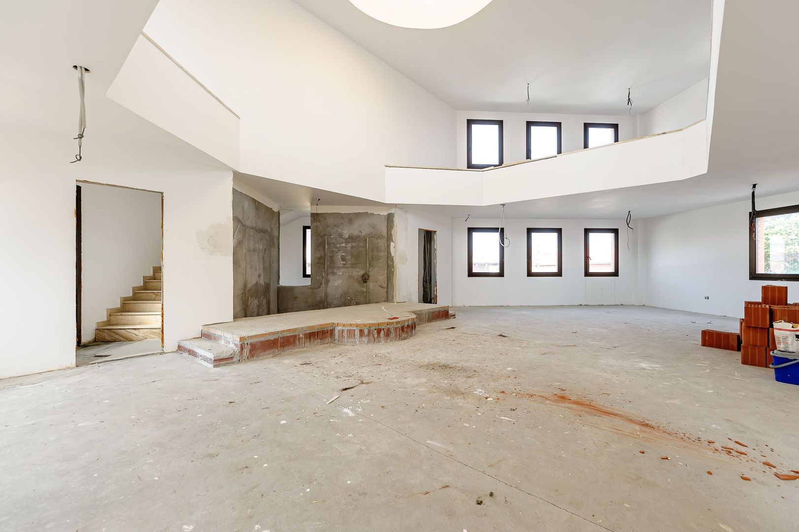 Clădire comercială în zona Grădiște. - Poză 53