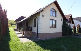 Casa spatioasa si teren de 1500mp Unguras - Poză 2