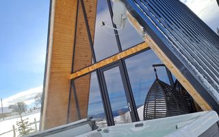 Afacere la cheie! Minicomplex 2 cabane A-frame, teren 1250mp, Vladeasa - Poză 2