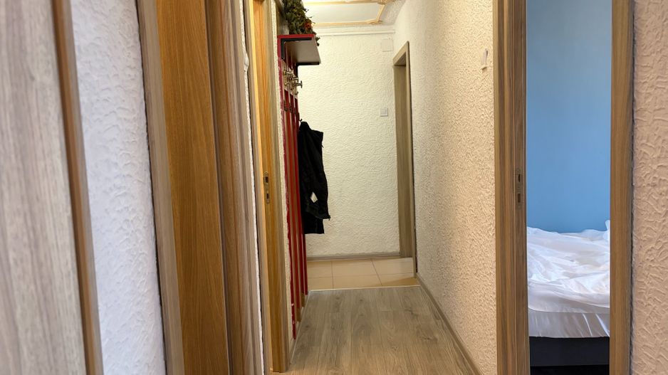 Apartament spatios cu trei camere, Aparatorii Patriei, 124.000€ - Poză 15