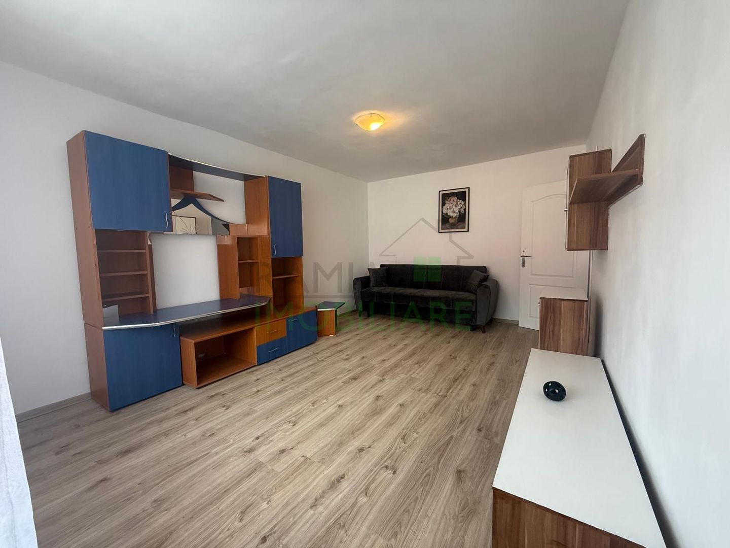 Apartament 2 camere de închiriat, Răcădău, renovat - Poză 2