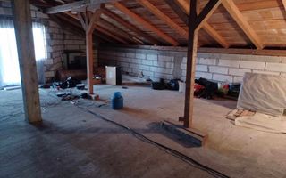 Casa/Vila 4 camere de vanzare - Poză 3