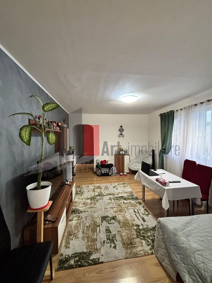 Apartament 3 camere Berceni - Poză 1