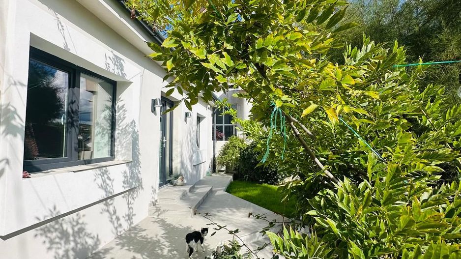 Casă la cheie, 140 mp + teren 540 mp — Zonă centrală Oradea. 387.000 E - Poză 3