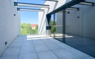Chirie | Vilă 5 camere 240mp | Curte | Parcare inclusă - Poză 22