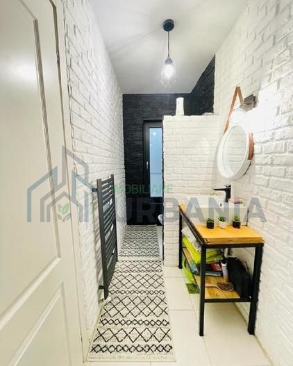 Casa cu Garaj Utilata si Mobilata - Poză 9