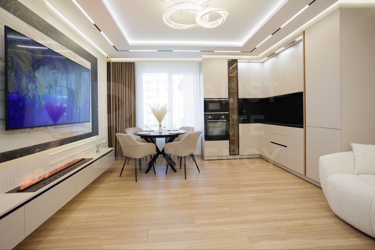 Vânzare apartament 3 camere 72 mp, str. Ioana Radu, Buiucani - Poză 2