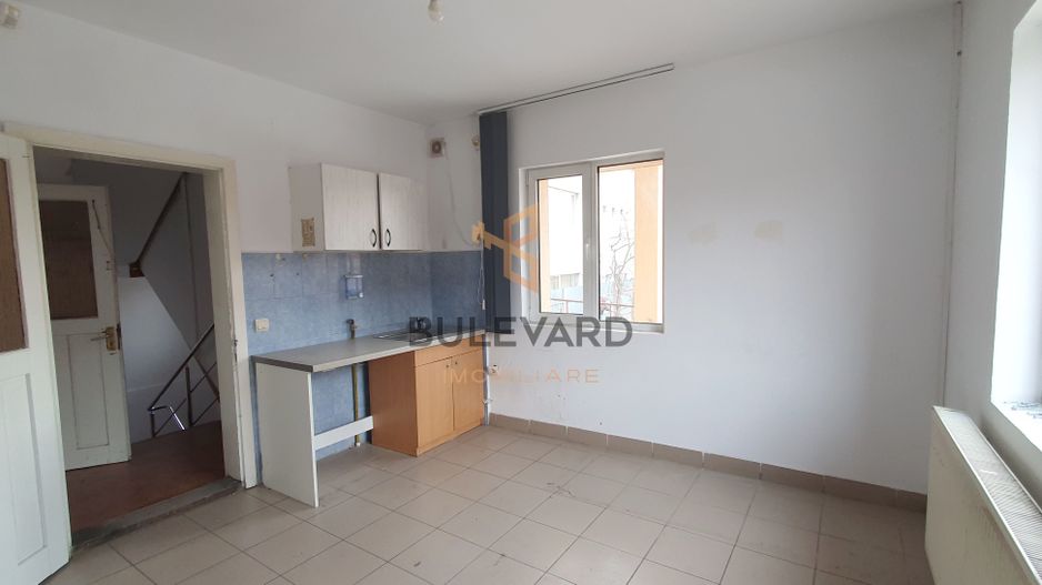 Casa individuala de 224 mp + curte de 500mp, zona Traian Vuia! - Poză 6