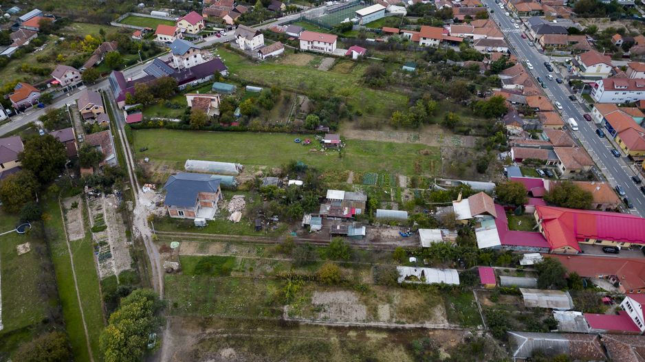 Teren intravilan de 2012 mp în Ghiroda Jud. Timiș - Poză 7
