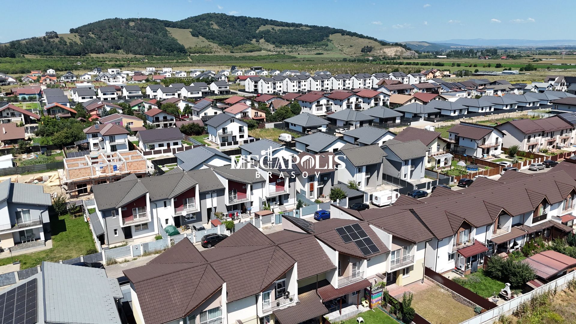 Casă înșiruita 4 camere | Panouri solare + Baterie de stocare - Poză 37