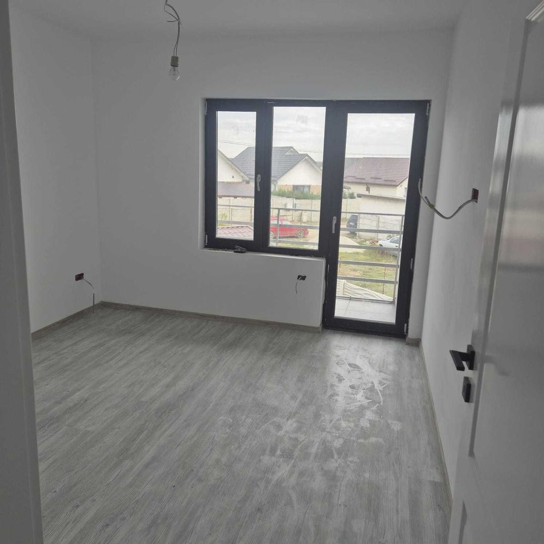 De vanzare casa in Pantelimon - Poză 3