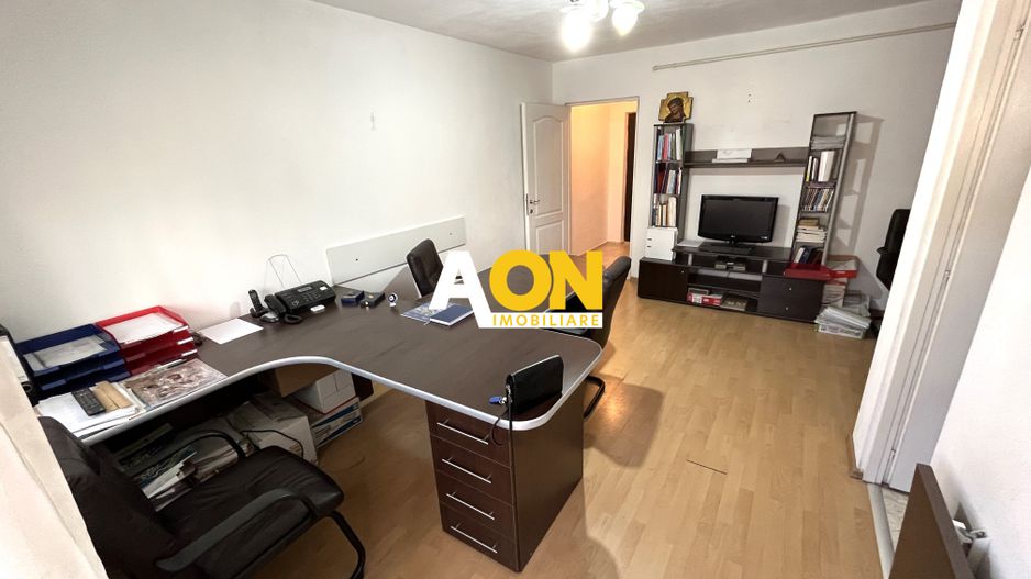 Spatiu de birouri, 33mp utili,  Zona Cetate - Poză 1