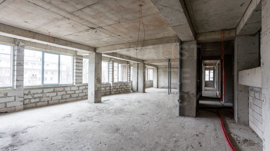 Vânzare, spațiu comercial, 546,6 mp strada Nicolae Dimo, Râșcani. - Poză 6