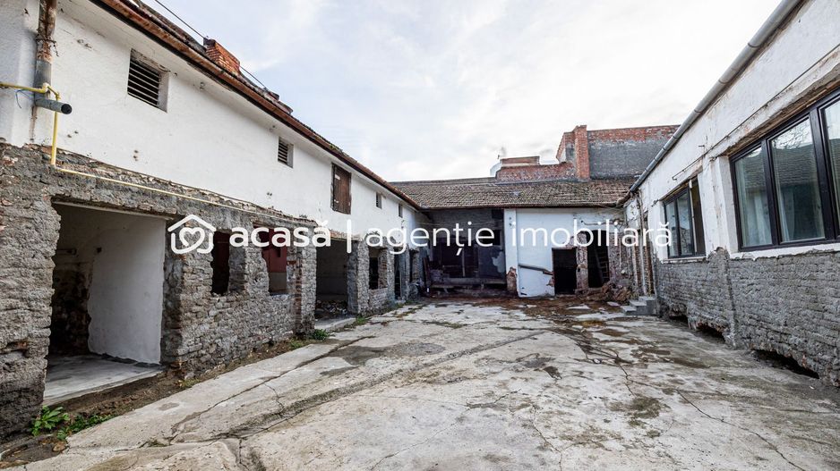 Proiect de clinică sau birouri în centru – casă cu demisol, de renovat - Poză 8