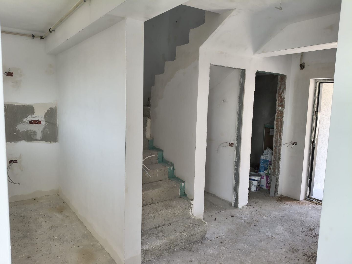 vila insir. 4cam,3bai + 1-2-3 parcari/centru Popesti Leordeni - Poză 20