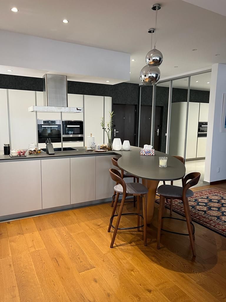 Apartament spatios 3 camere Vedere Lac - Poză 4