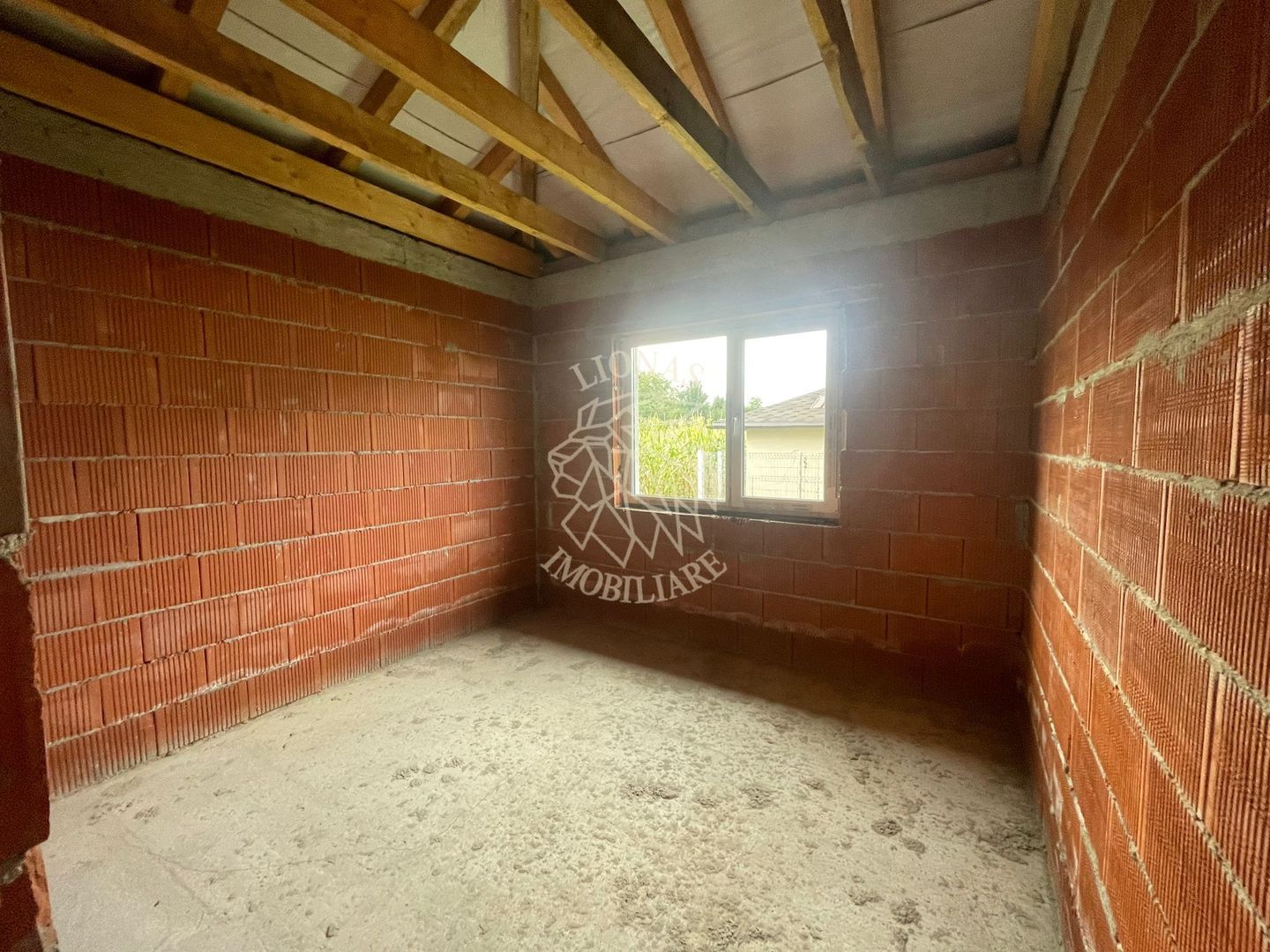 Casa 4 camere 112 mp-2 bai-2 terase-teren 450 mp-Unirea - Poză 7