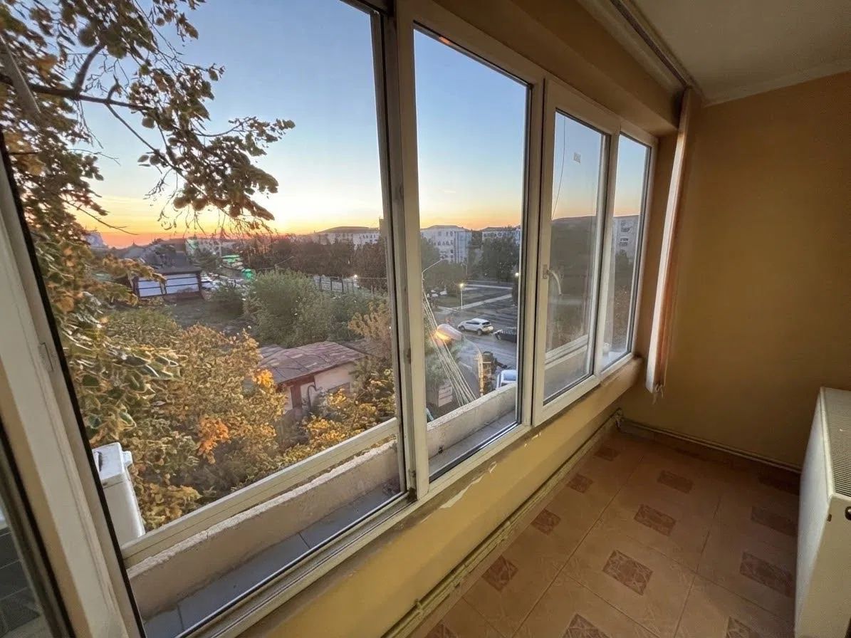 Apartament 3 camere Complexul Studentesc - Poză 7