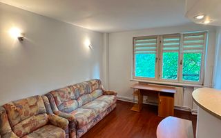 DE ÎNCHIRIAT: Apartament cu 3 camere | Cartierul Cornișa (Zona Zambara - Poză 4