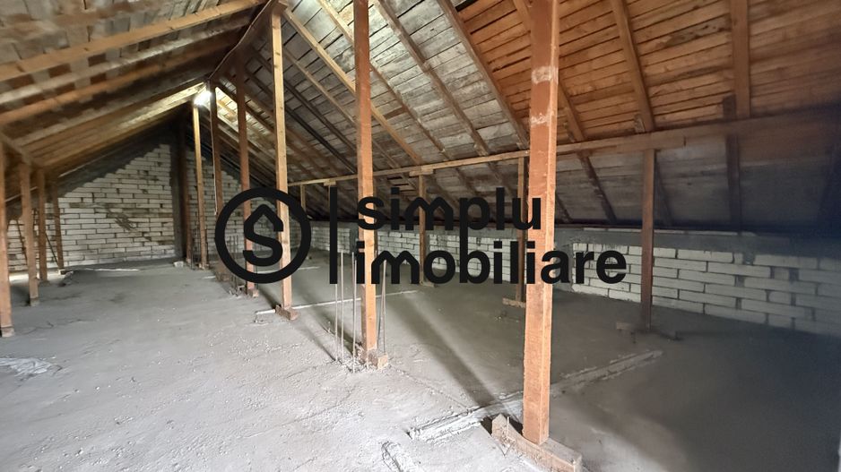 Casa D+P+M Plaiul Vulcanesti - Poză 6