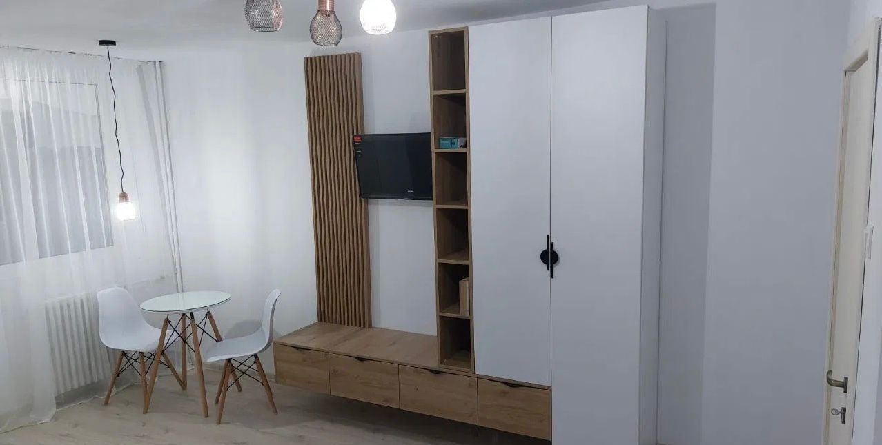 GARSONIERA DRUMUL TABEREI, BUCATARIE INCHISA, MODERN, METROU 10 MINUTE - Poză 2