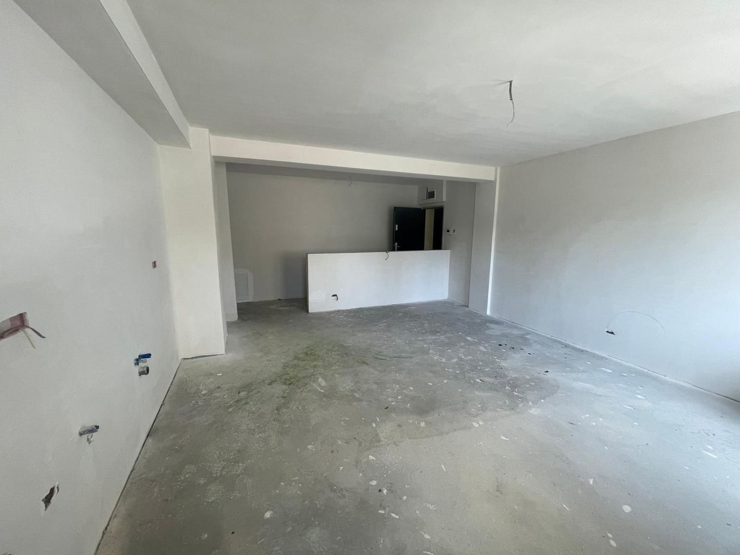 Apartament nou, ultracentral, 3 cam, 89,4 mp. 165 000 E (+TVA ) - Poză 6