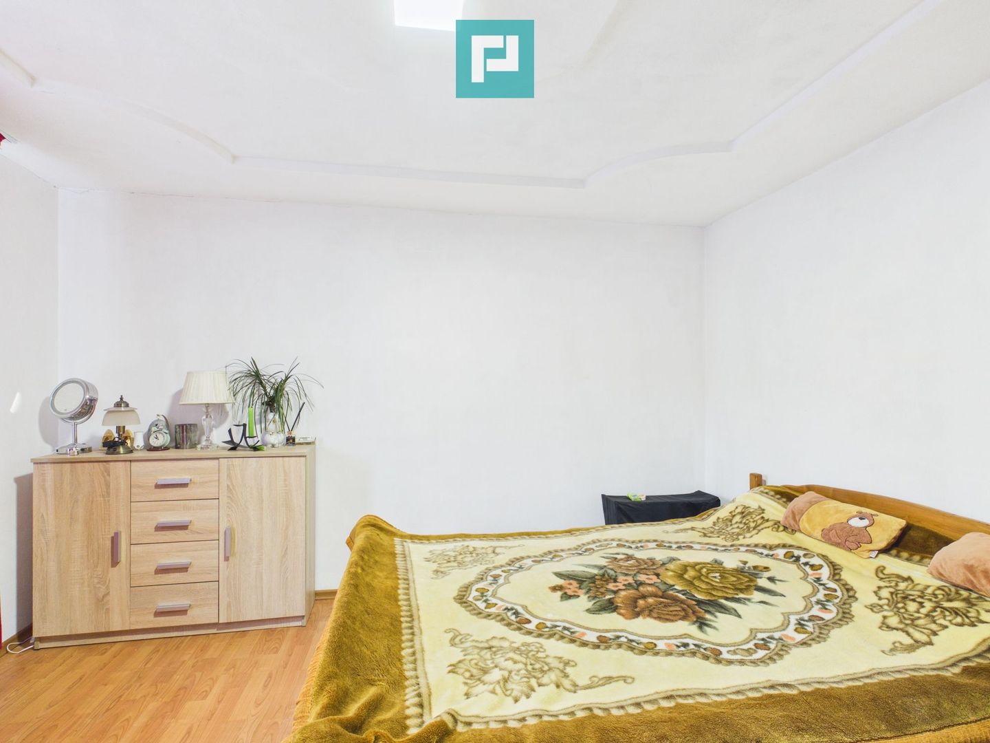 Casă în Șiria zona centrală - Poză 6