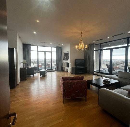 Penthouse Exclusivist 5 camere I Ansamblul Privighetorilor - Poză 2