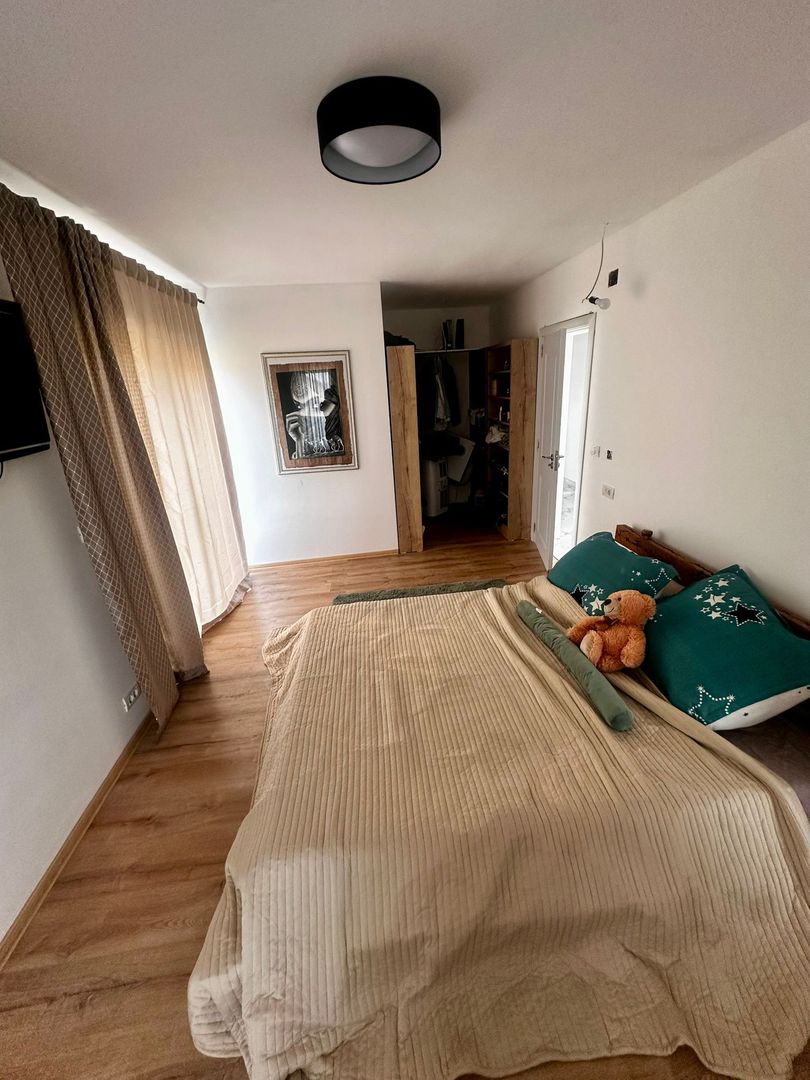 Casa individuala 4 camere  P+1E in Dudestii Noi - Poză 10